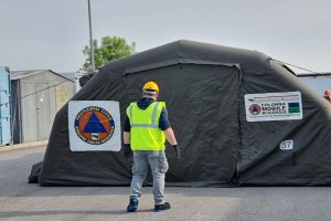 2024-corso-base-volontariato-prova-montaggio-tenda