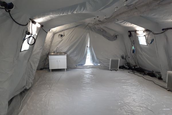 tenda ospedale di Ravenna interno